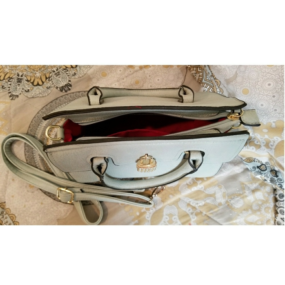 Purse - Picture 5 of 5